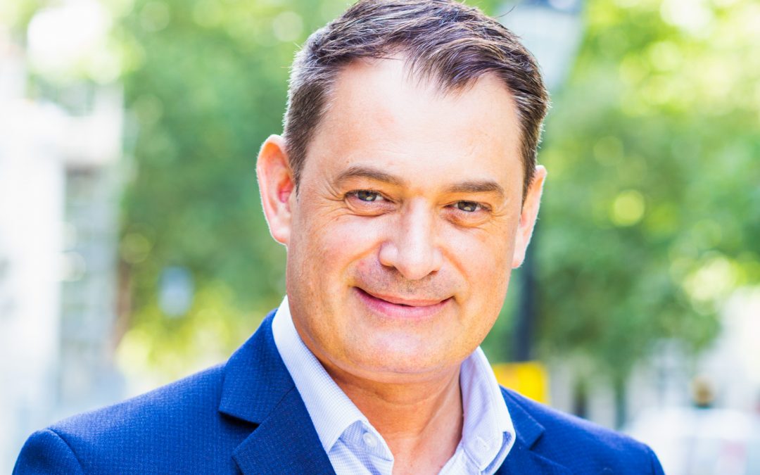 Best Outfits for Business Headshots